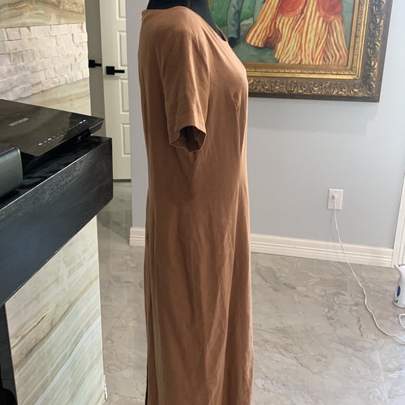Adolfo Studio 55% Linen and 45% Rayon Tan Maxi Dress Size 12 - Picture 4 of 10